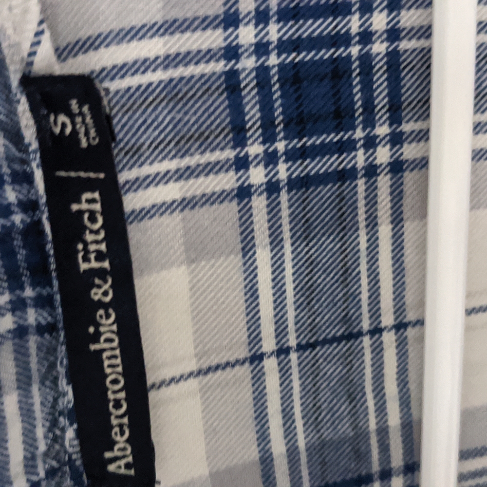 Abercrombie & Fitch Top - Picture 3 of 6